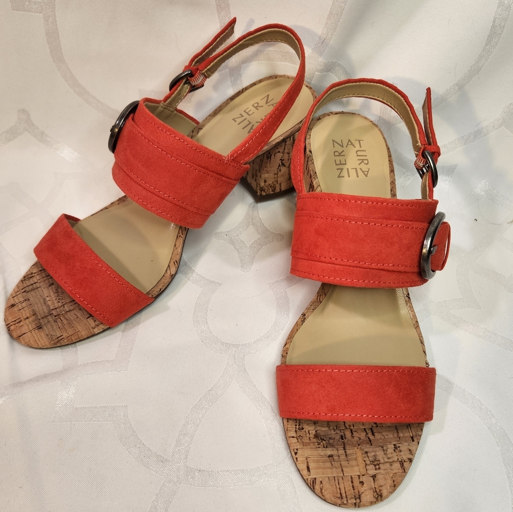 Naturalizer Kaylee Strappy Suede Sandal Buckle Detail Cork Covered Heel Size 9
